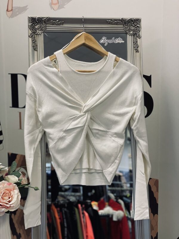 Къса блузка от плетиво в бяло елизабет