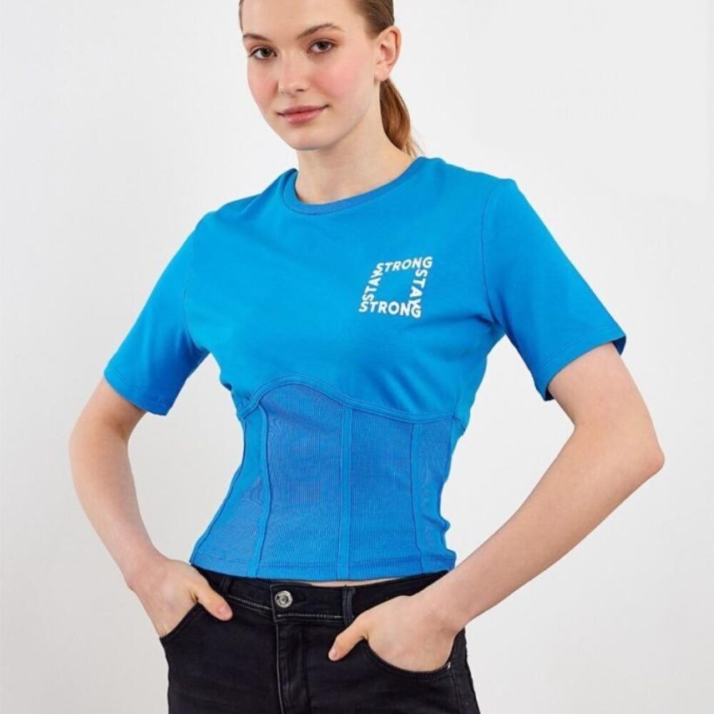 Къса тениска с корсет в синьо elizabeth